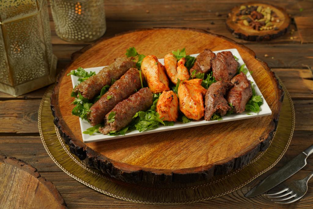 mix grill w tawouq